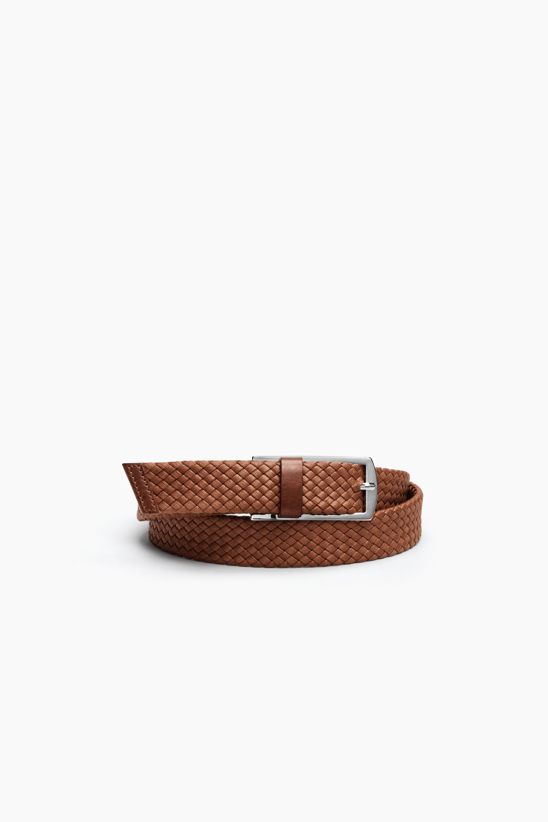 WANT Les Essentiels De La Vie Lance Une Collection D Accessoires Et De