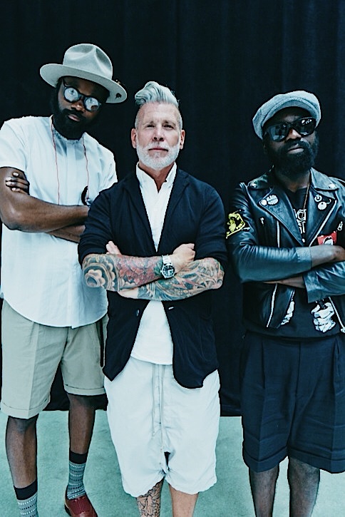 L’art de se suit up pour le show d'Arcade Fire [Lookbook]