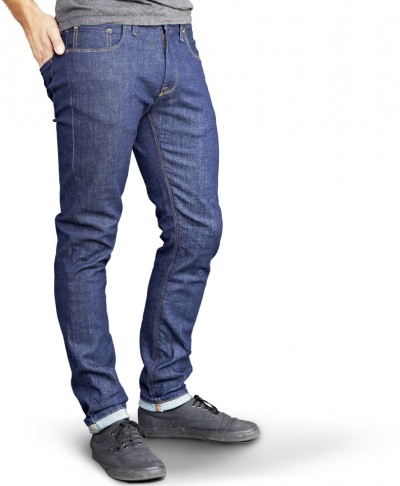 À la recherche du parfait denim ? Voici Mott & Bow