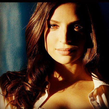 Anna Hopkins [Girl Crush 054]
