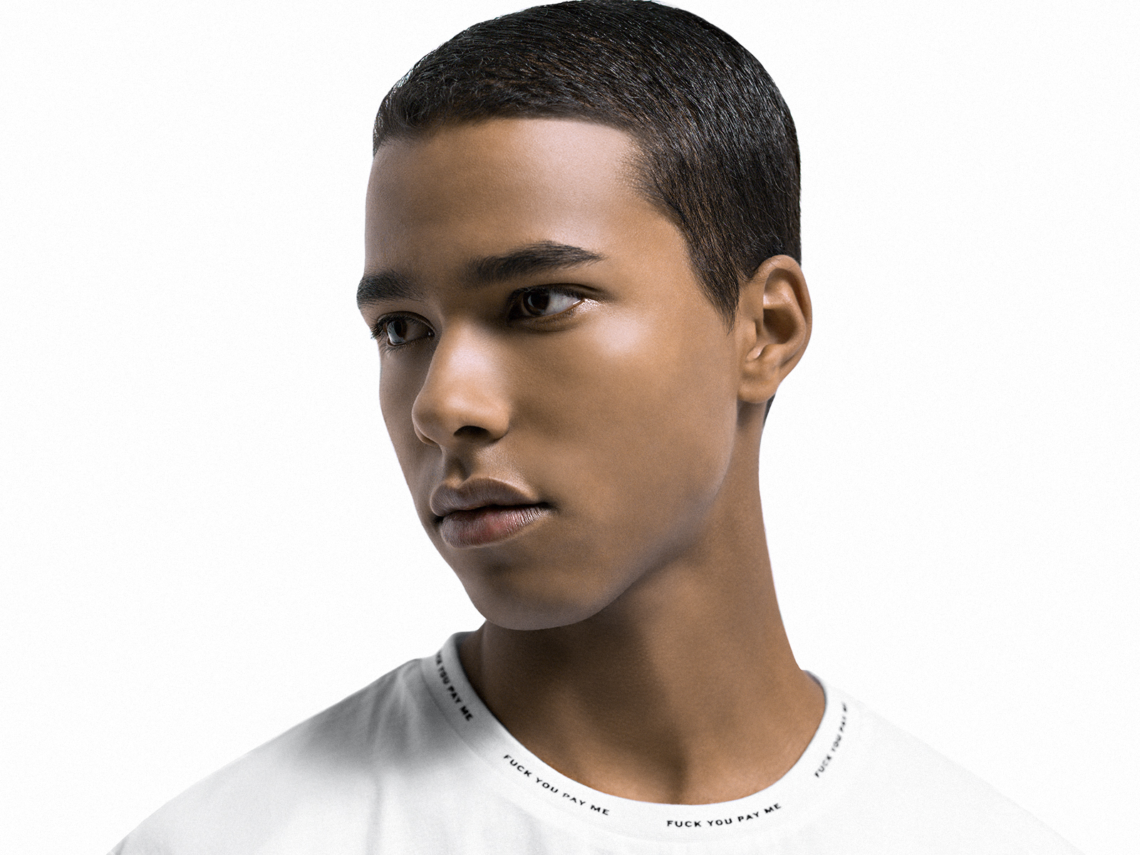 Atelier New Regime nous propose un lookbook audacieux pour la saison printemps-été 2015