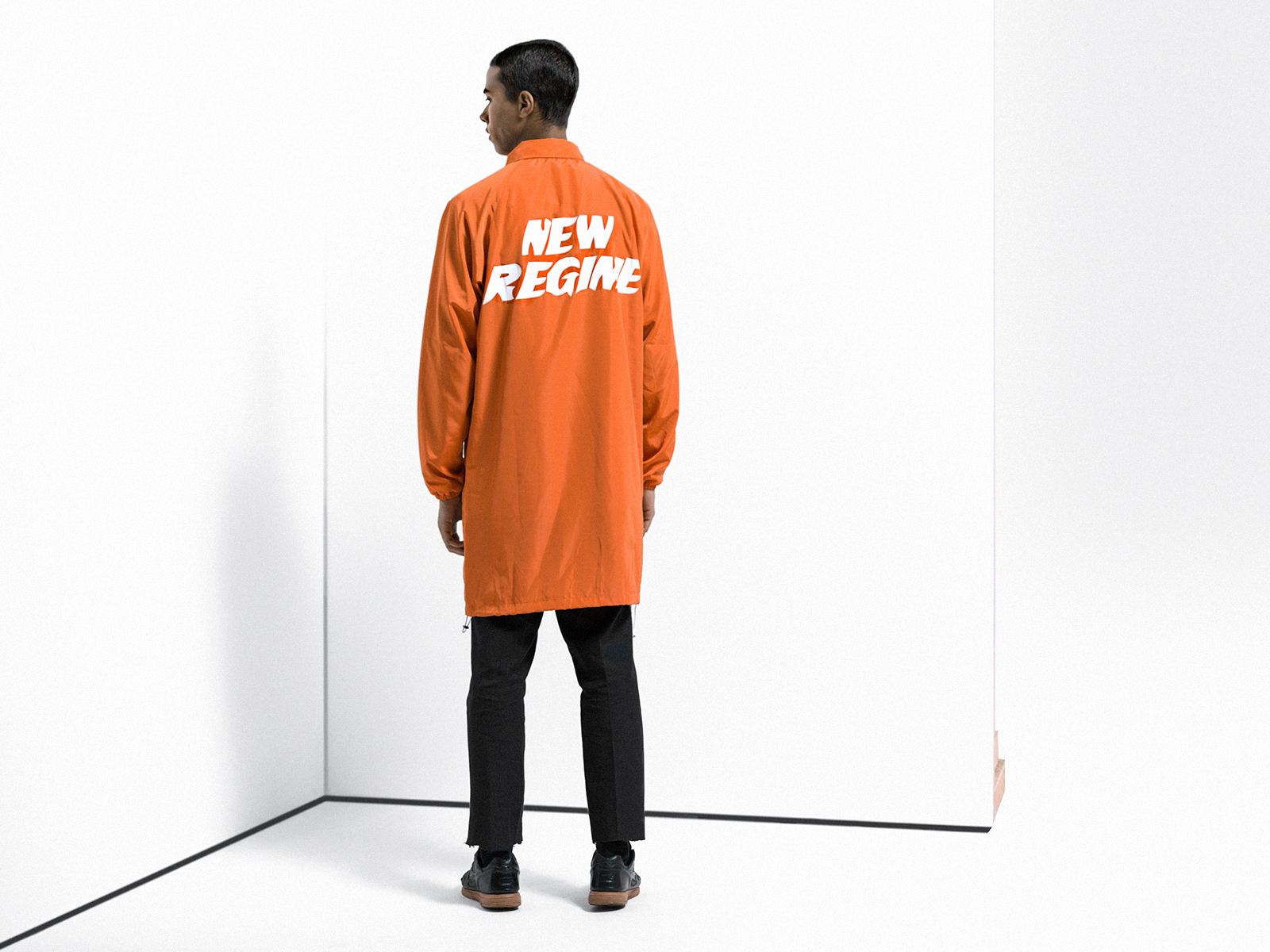 Atelier New Regime nous propose un lookbook audacieux pour la saison printemps-été 2015