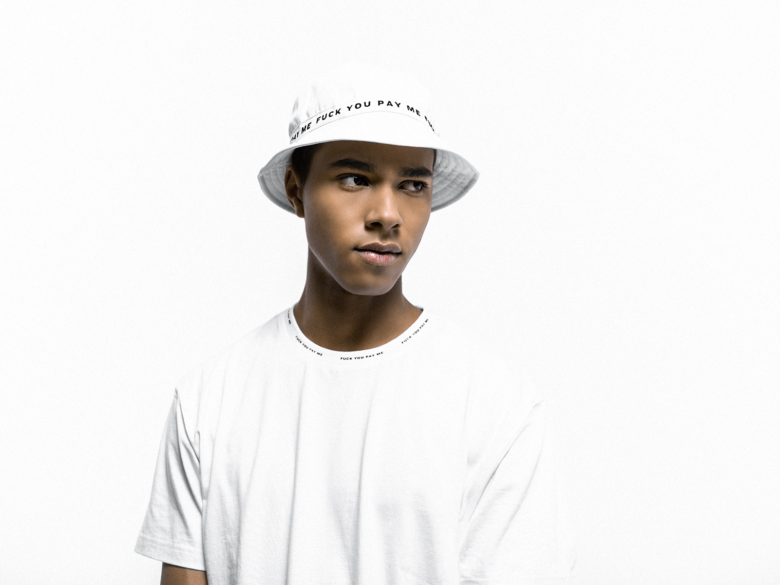 Atelier New Regime nous propose un lookbook audacieux pour la saison printemps-été 2015