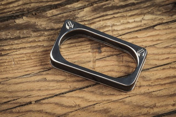 Vitaly Design, des bijoux edgy, mais classiques, à porter tous les jours