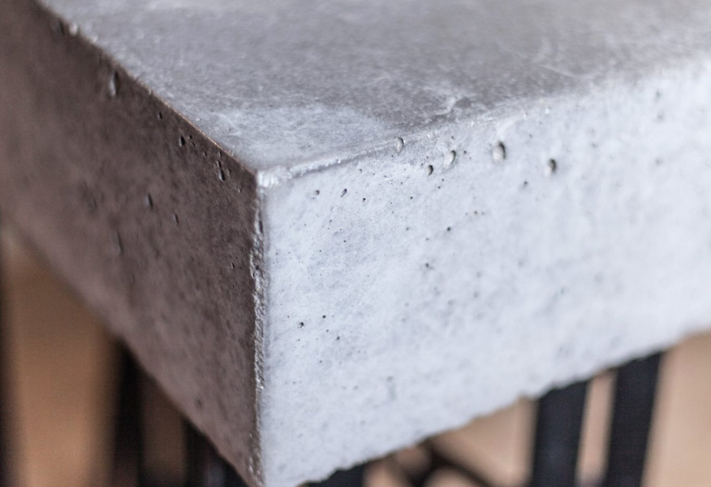 Matière grise : la beauté brute du béton.