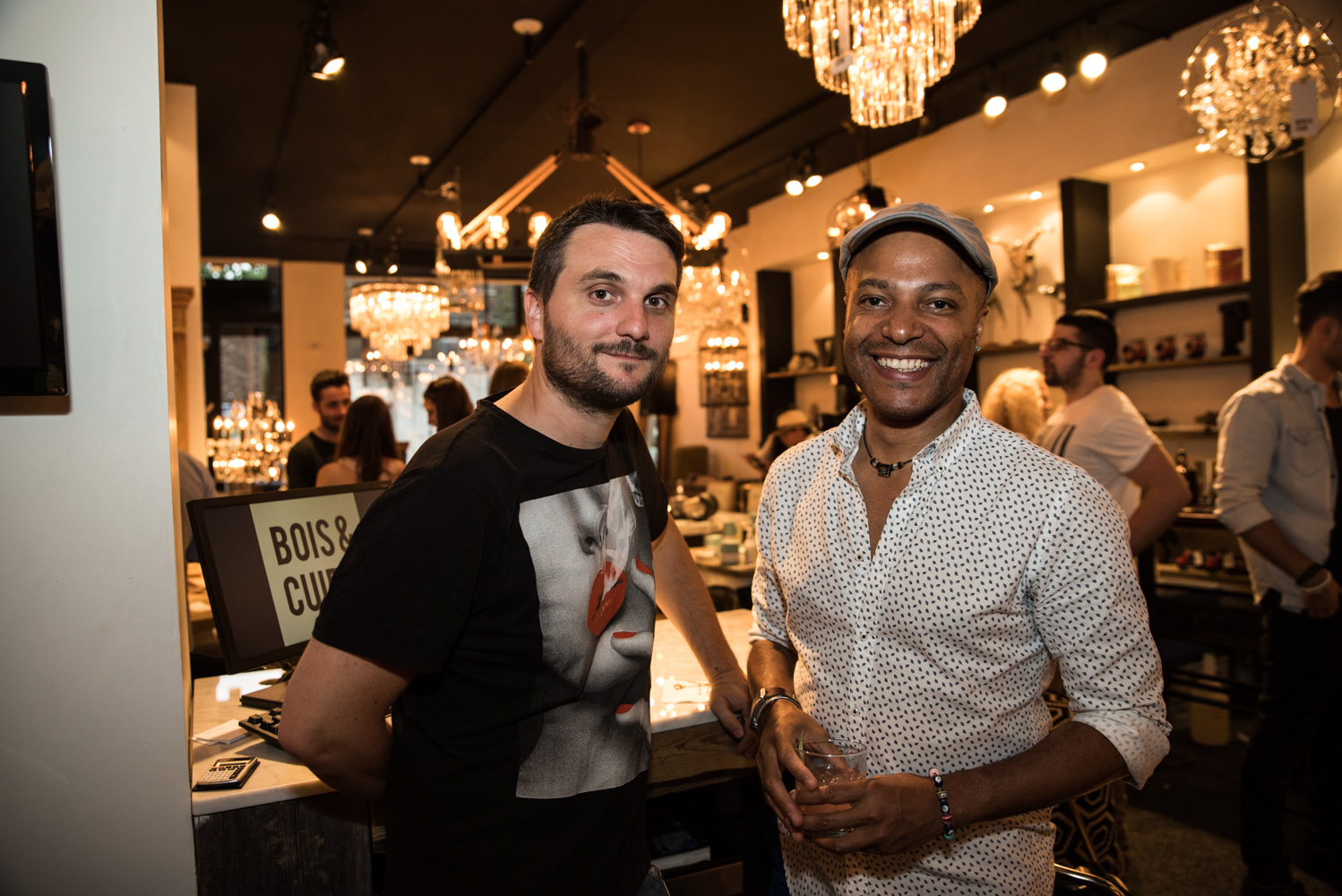 Ouverture de la chic et lumineuse boutique Bois & Cuir à Westmount
