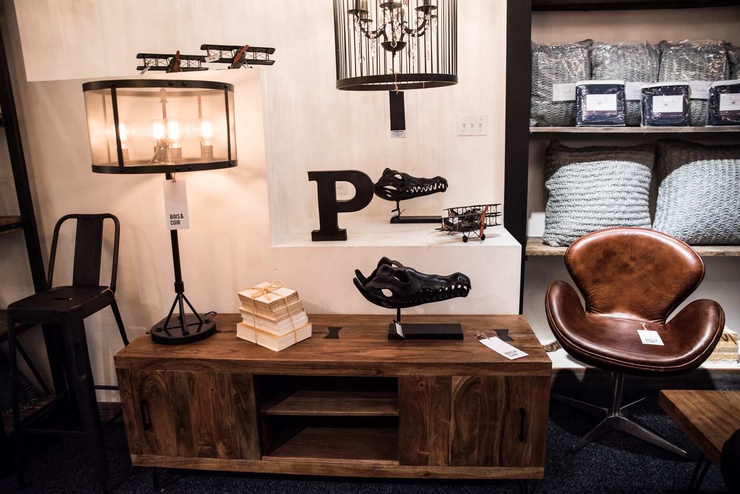 Ouverture de la chic et lumineuse boutique Bois & Cuir à Westmount