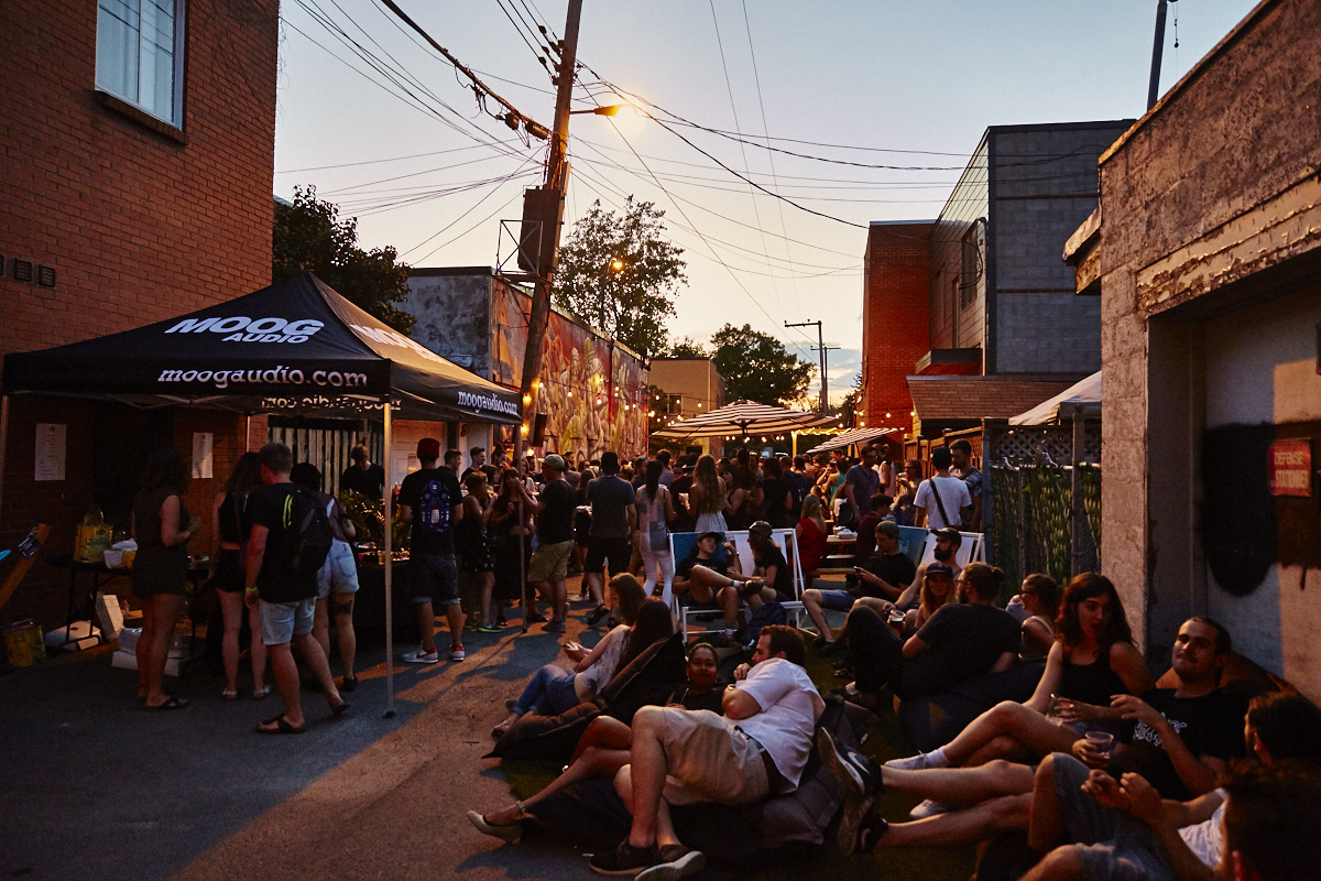 Un beer garden bien arrosé au St-Édouard pour Le Cartel et l’artiste HRVB