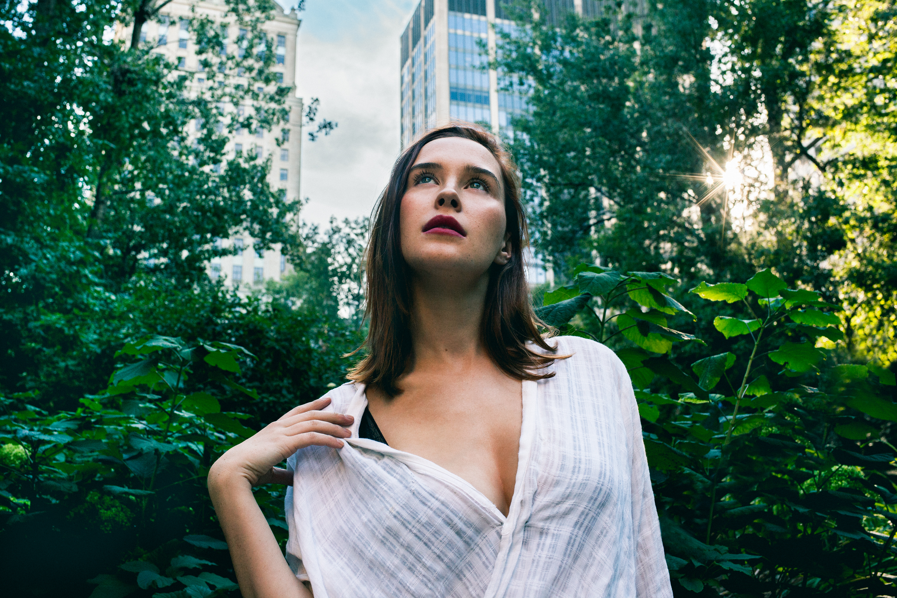 La mannequin Jeanne Cournoyer dans l'objectif lumineux de Kevin Millet [Girl Crush 108]