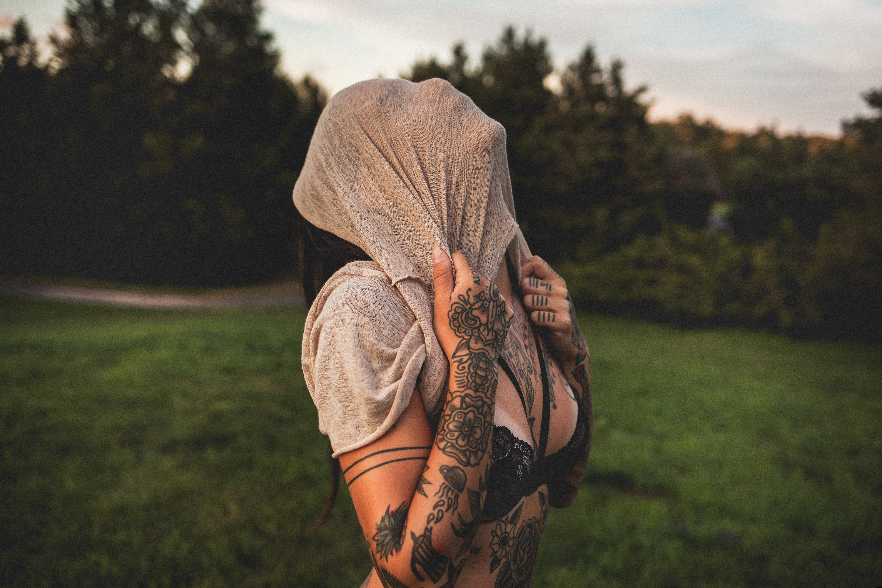 Mélodie Guibeau, l'aventureuse modèle tatouée [Girl Crush 104]