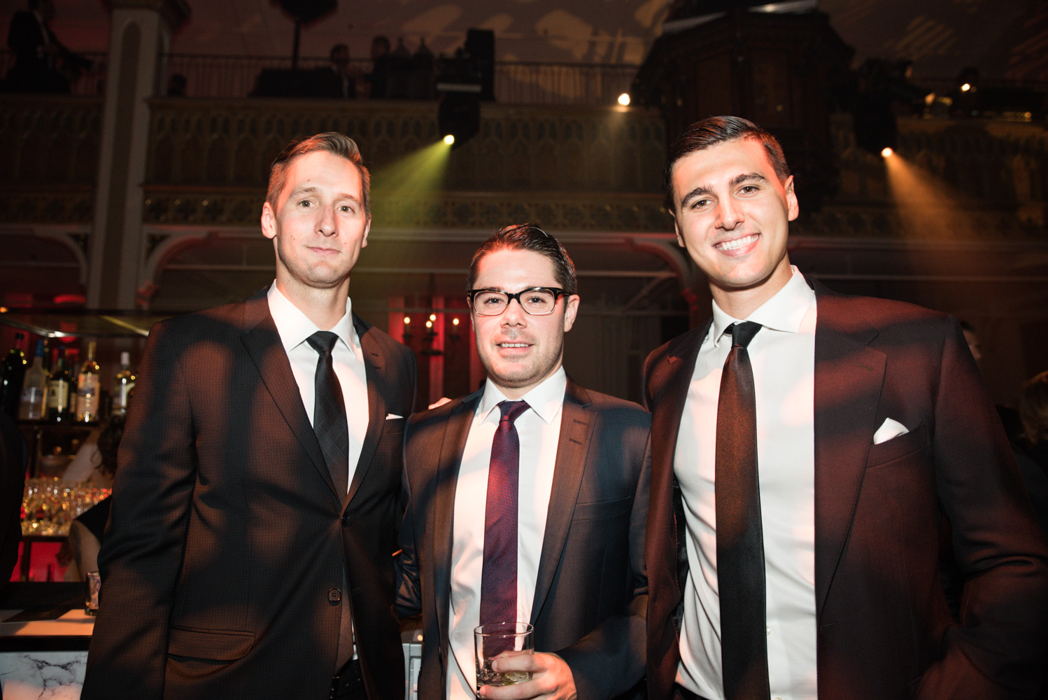 Ton Barbier au Bal Let's Bond 2016, voyez les plus beaux looks [Photos]