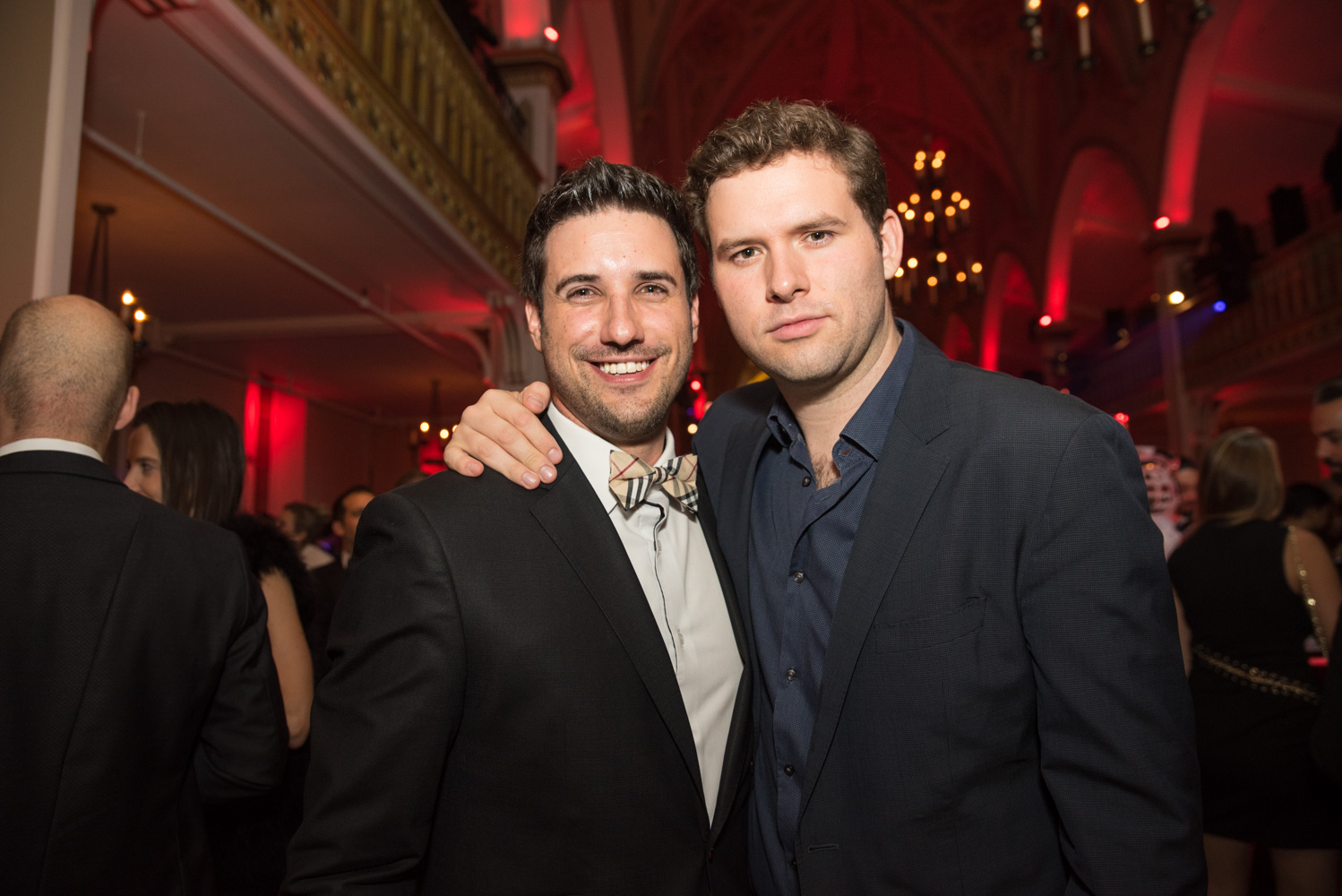 Ton Barbier au Bal Let's Bond 2016, voyez les plus beaux looks [Photos]