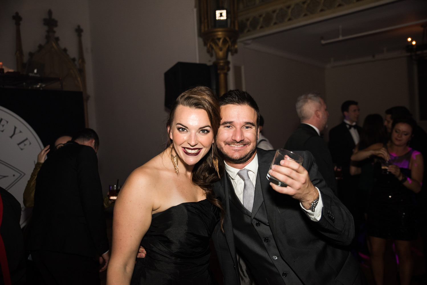 Ton Barbier au Bal Let's Bond 2016, voyez les plus beaux looks [Photos]