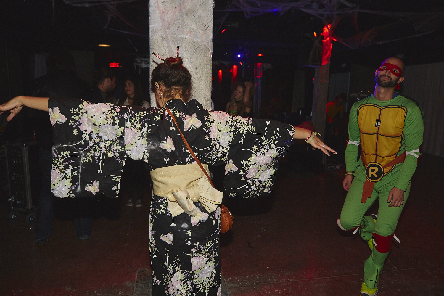 Party d'Halloween par Artbangbang X Ton Barbier au Livart [Photos]