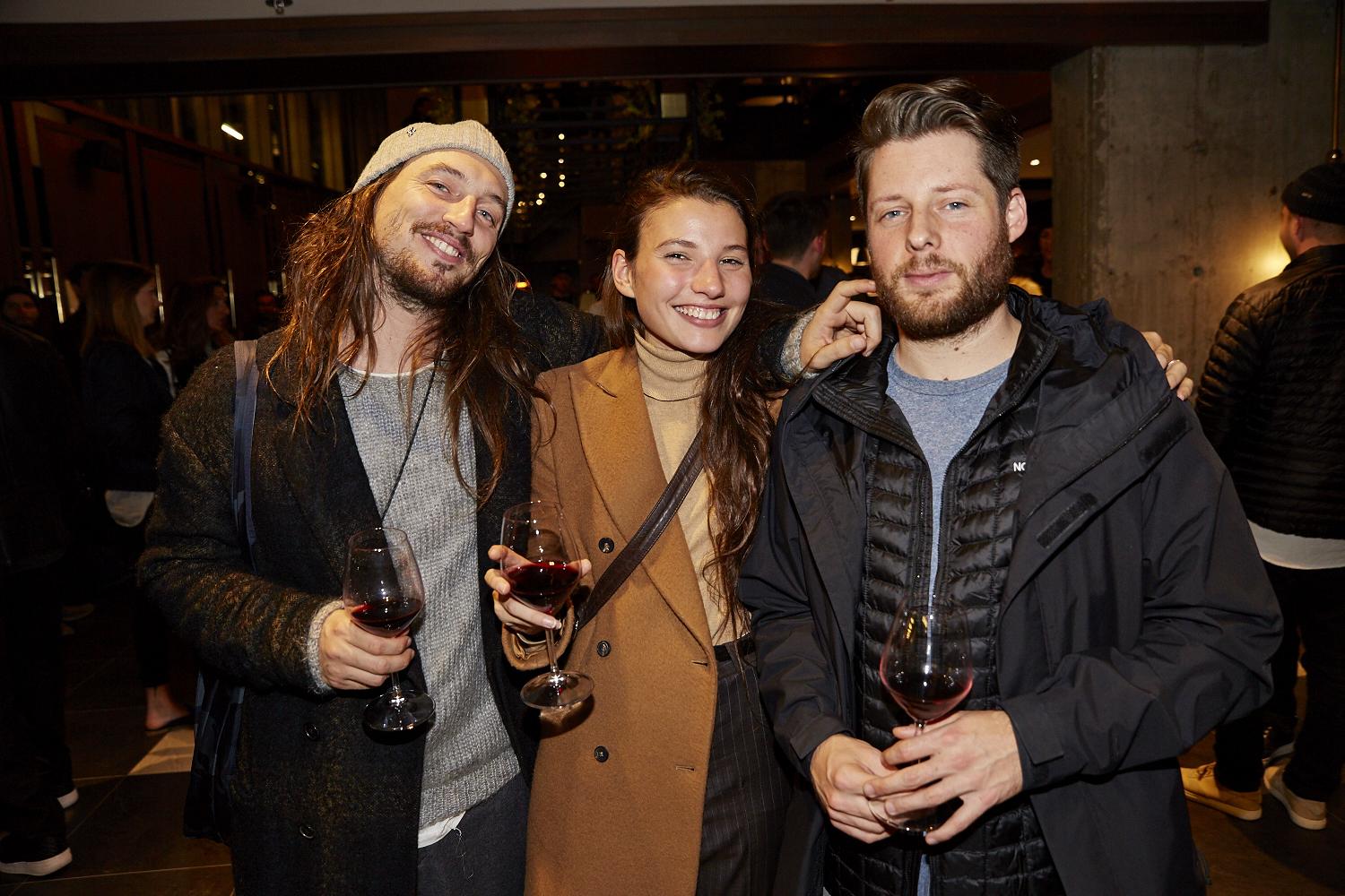 Cœur de pirate offre un show surprise pour l’ouverture d&rsquo;Off The Hook au William Gray