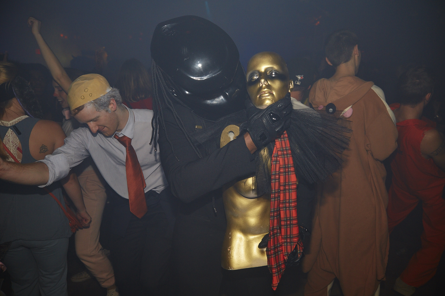 L'Halloween sexy et chaud de l'École Privée ! [Photos]