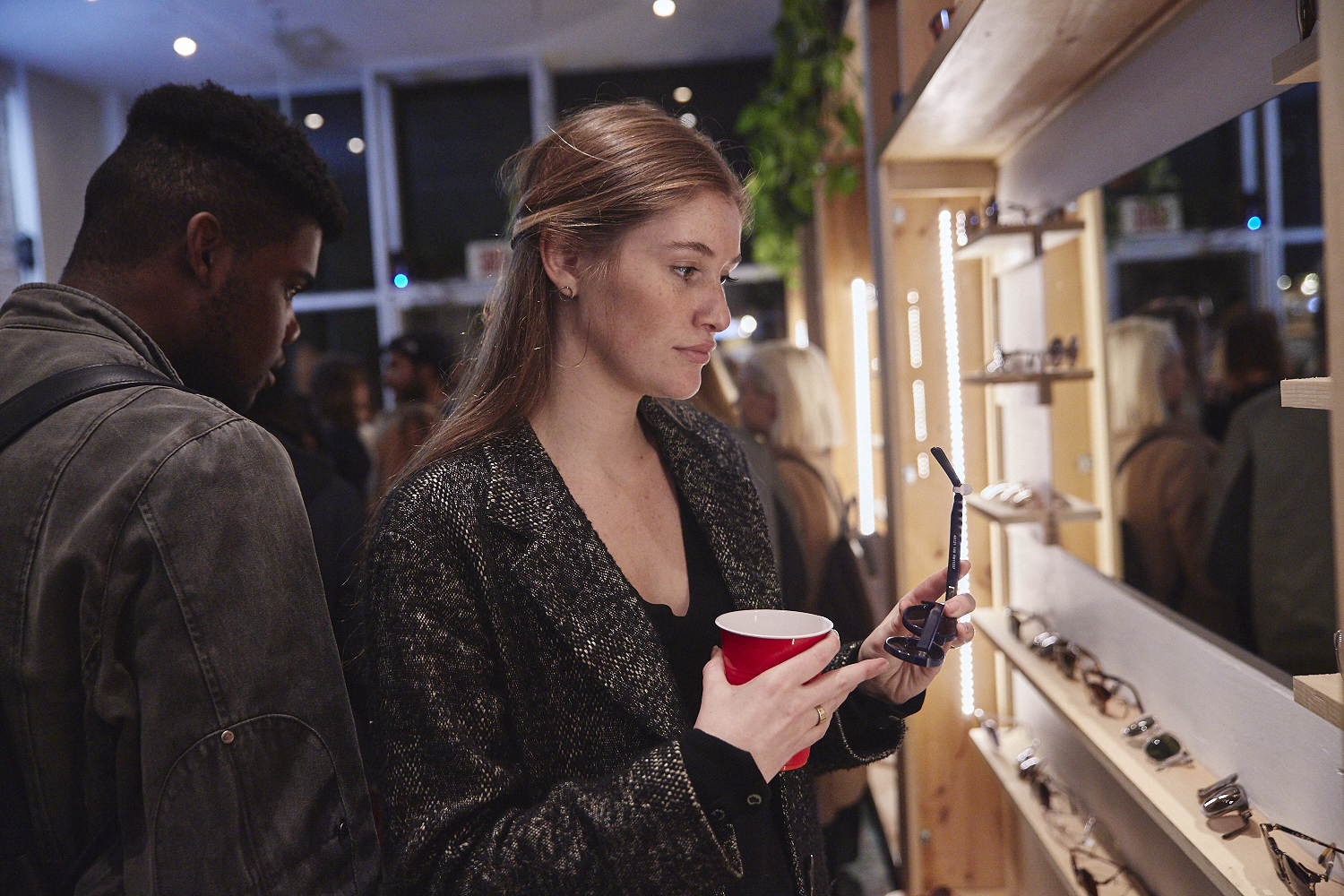 C'est Beau fête leur collection automne-hiver avec bière et barbier