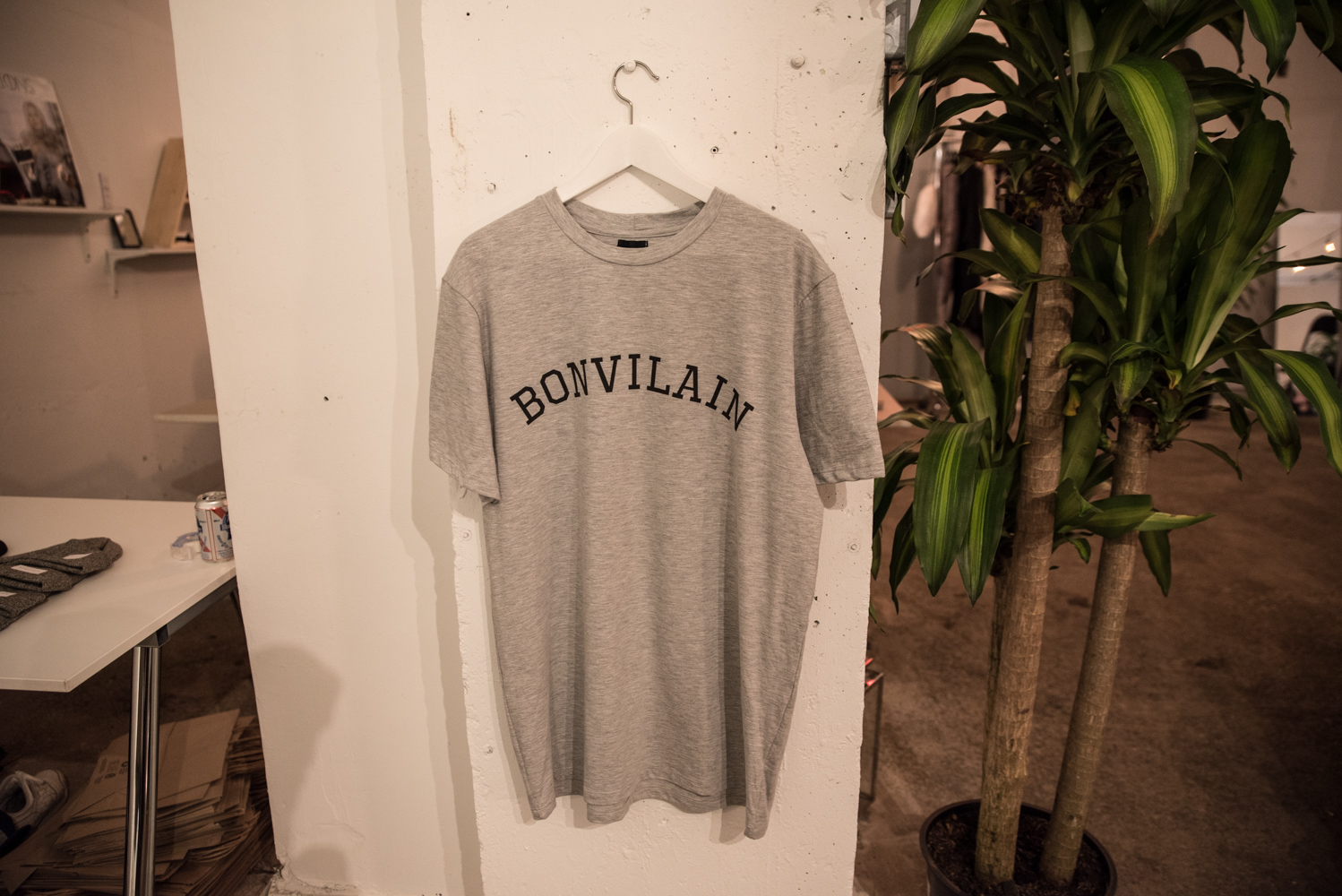 Bonvilain fête noël avec des marques locales lors d'un pop-up shop festif [Nos photos]