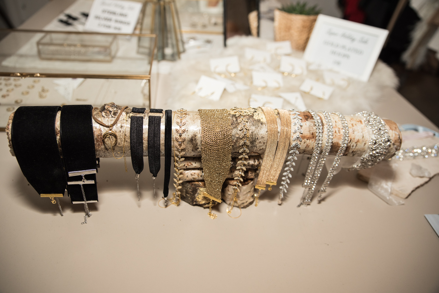 Bonvilain fête noël avec des marques locales lors d'un pop-up shop festif [Nos photos]