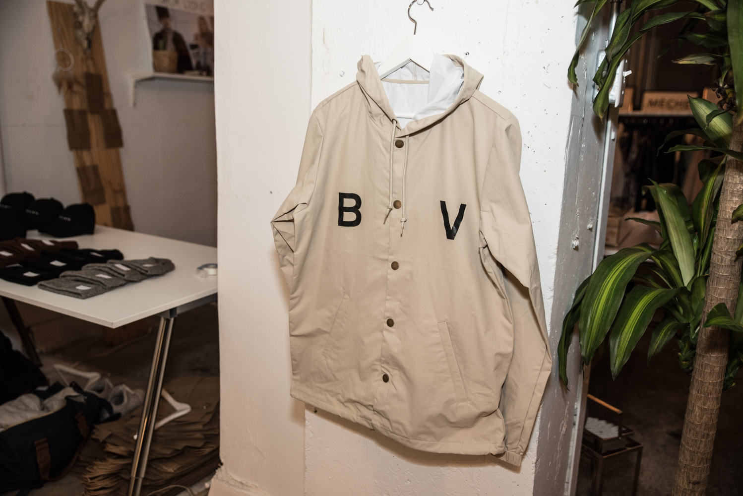 Bonvilain fête noël avec des marques locales lors d'un pop-up shop festif [Nos photos]