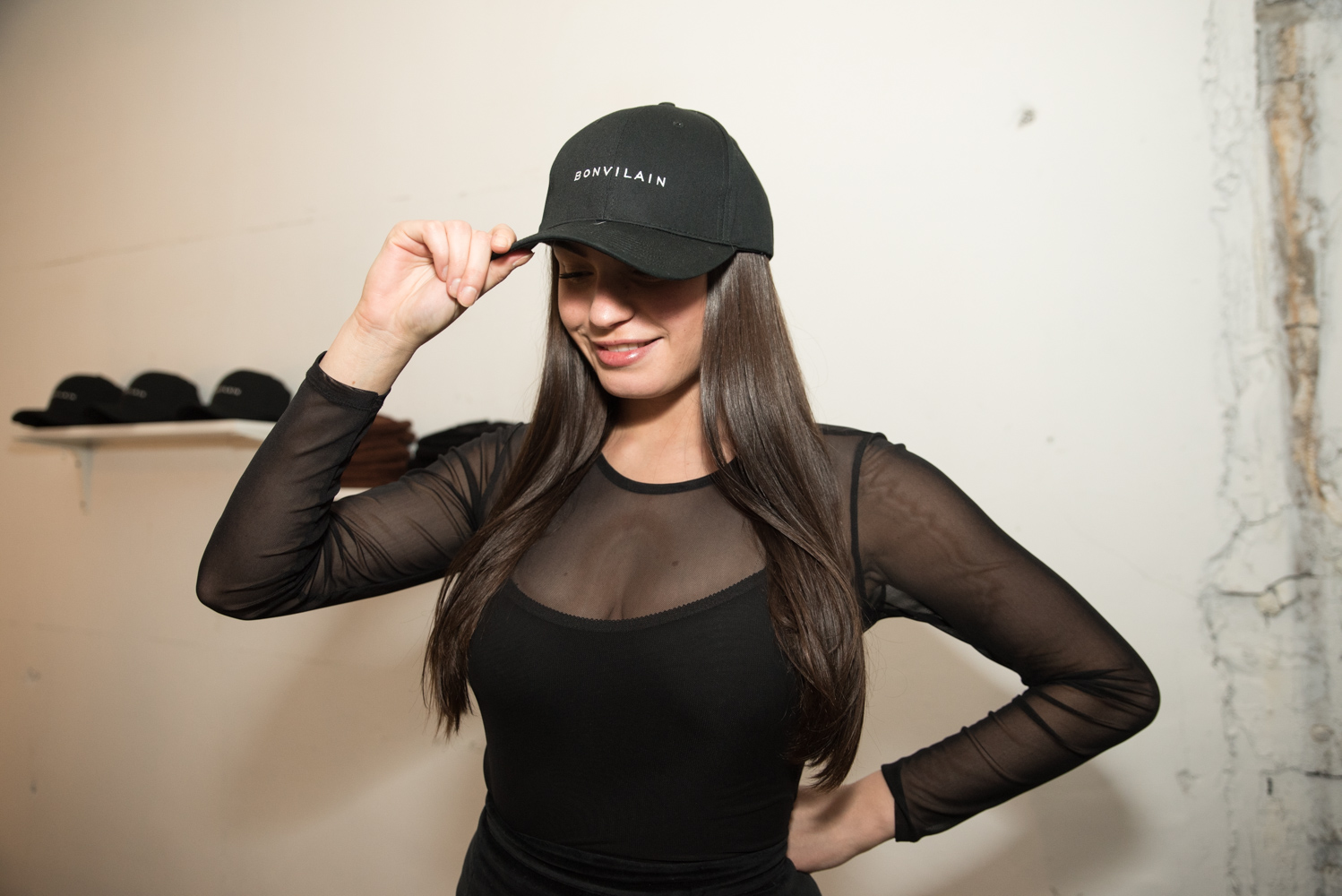 Bonvilain fête noël avec des marques locales lors d'un pop-up shop festif [Nos photos]