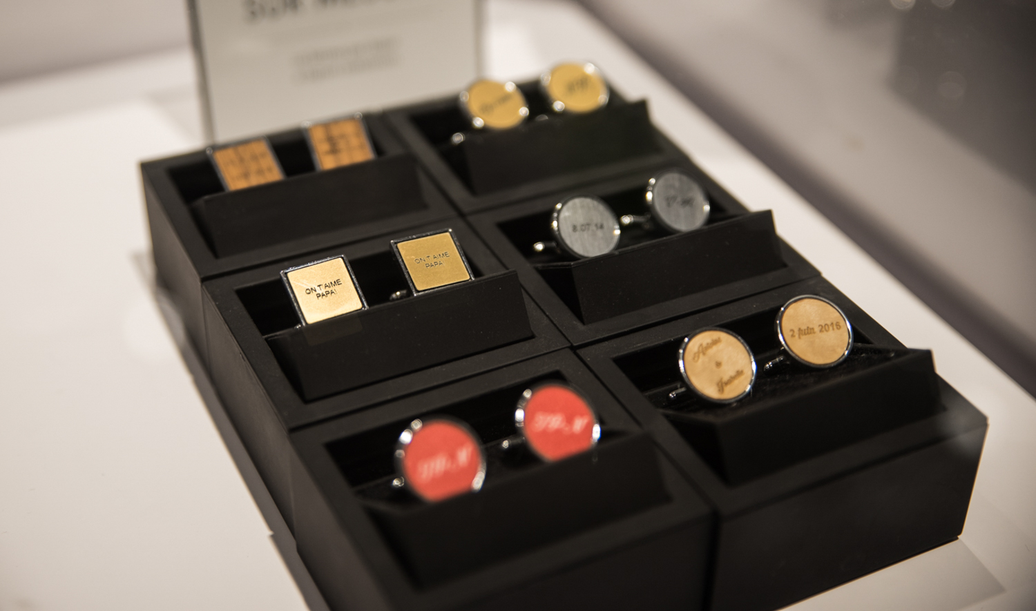 Surmesur ré-ouvre leur boutique pour homme en grand!