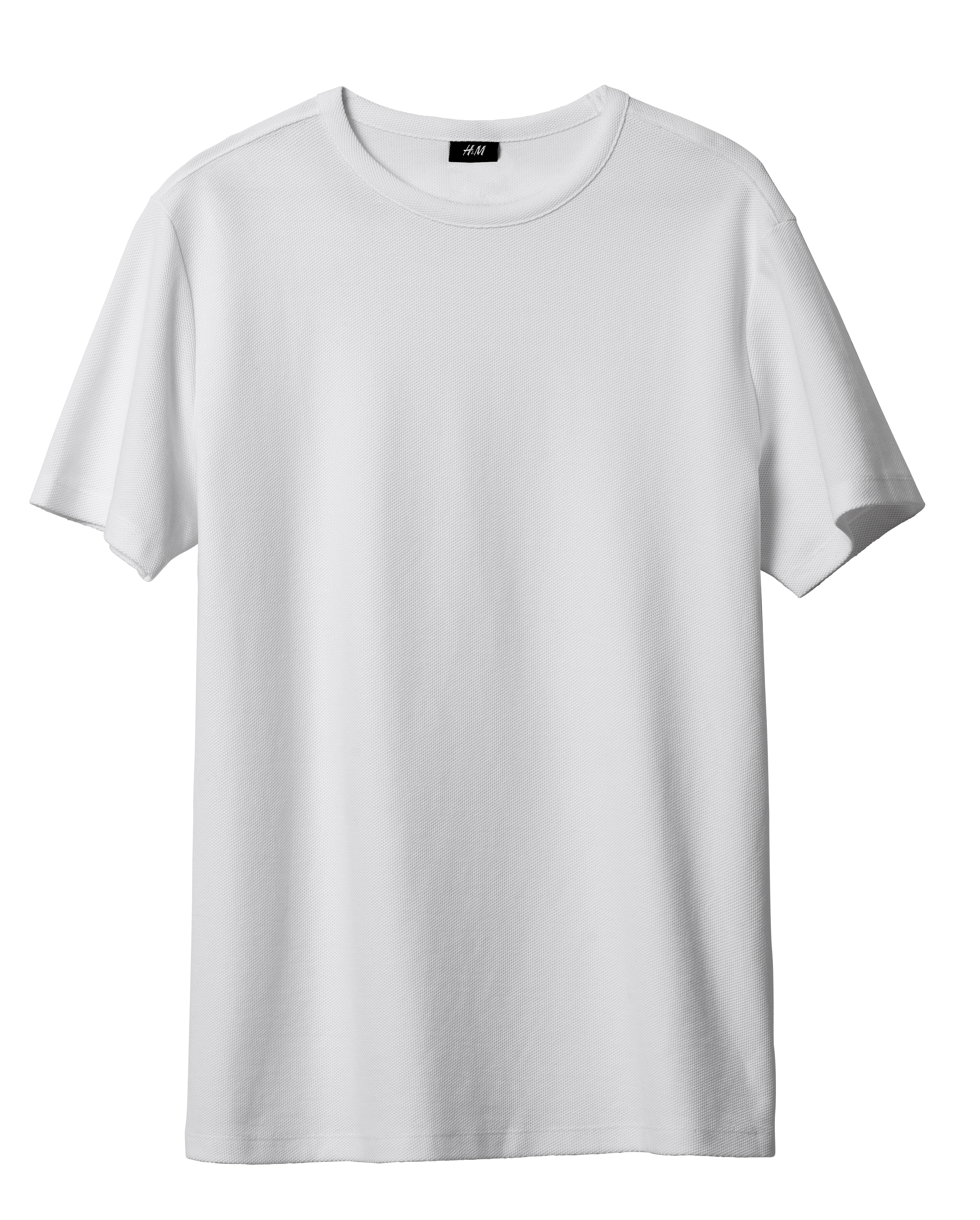 Voyez la collection d'été The Weeknd X H&M pour un look street et classique