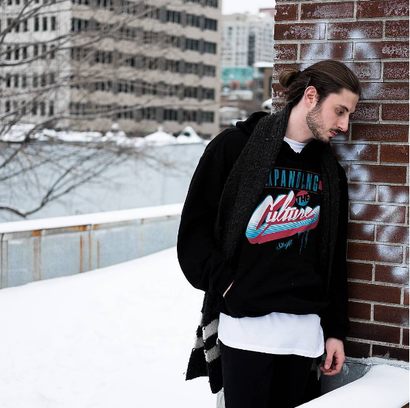 Découvrez le look décontracté d'Alessandro Commodari [Portrait de style 012]