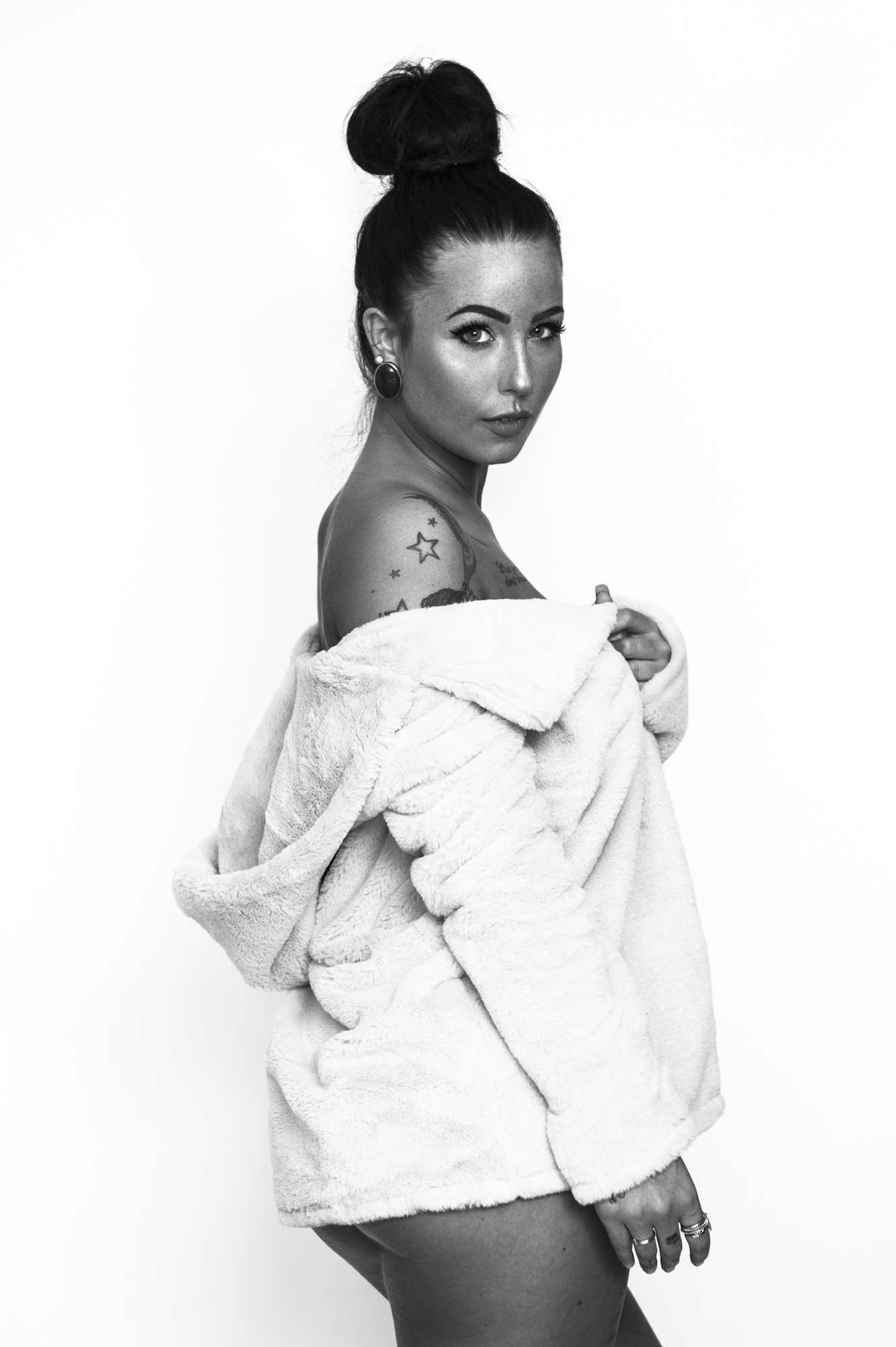 Noémie Bazinet, modèle et femme fatale [Girl Crush 133]