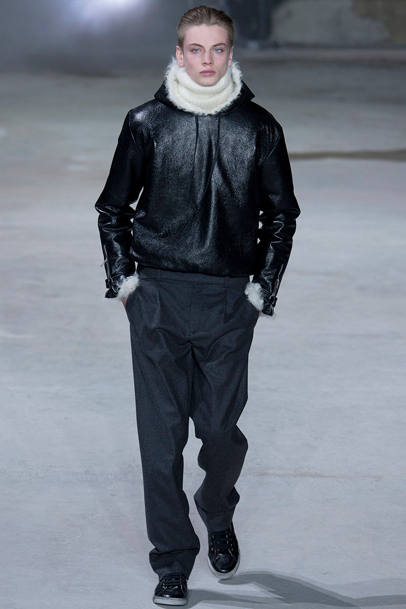 Saint Laurent dévoile sa collection automne/hiver 2017 et on bave