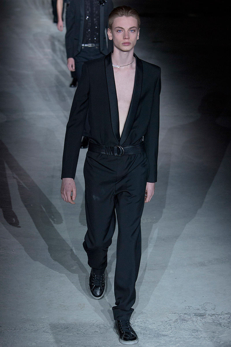 Saint Laurent dévoile sa collection automne/hiver 2017 et on bave