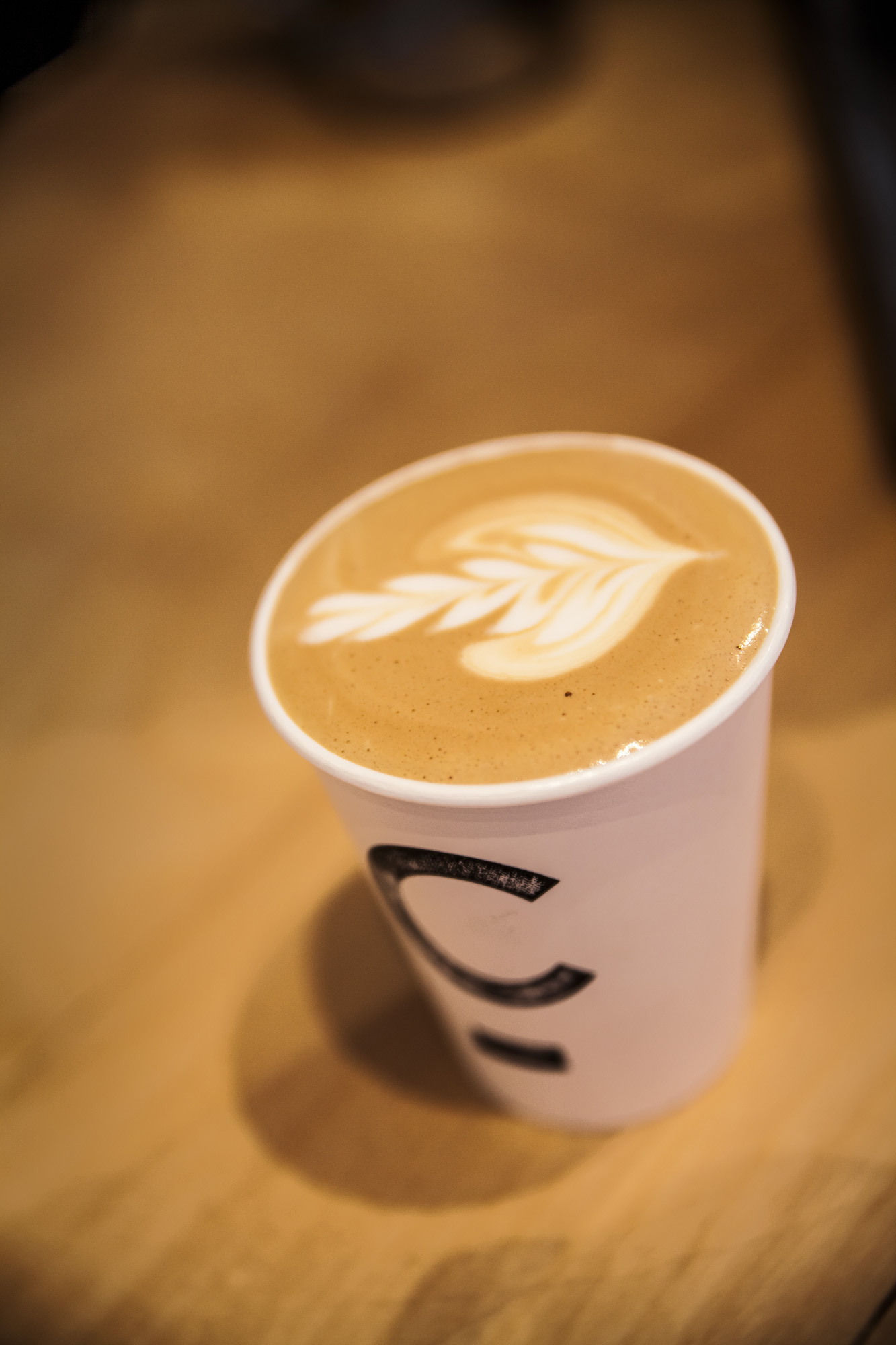 ARTGANG ouvre une folle boutique avec café et sneakers