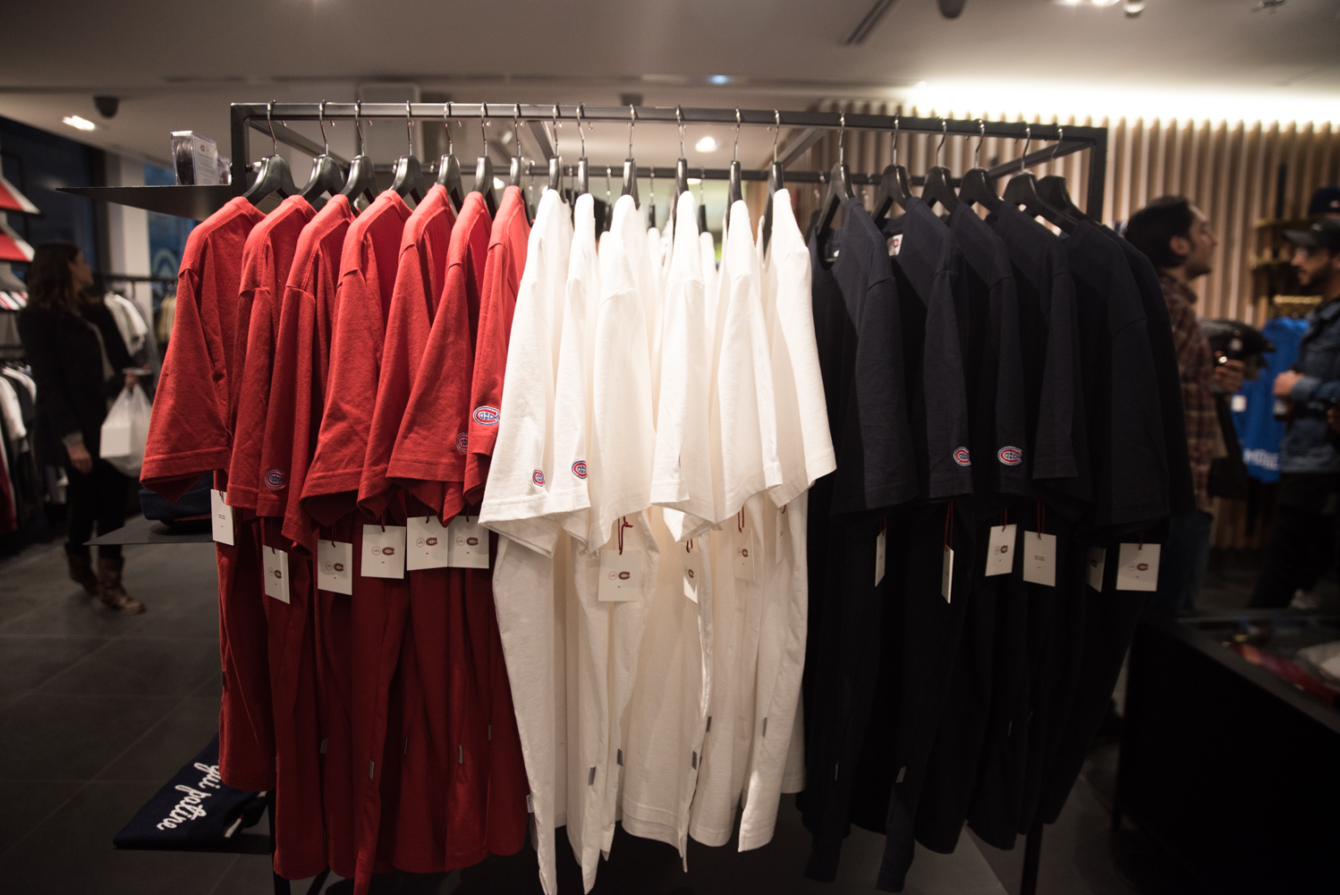 Le tricolore à l'honneur pour la collab des Canadiens et OTH [Photos]