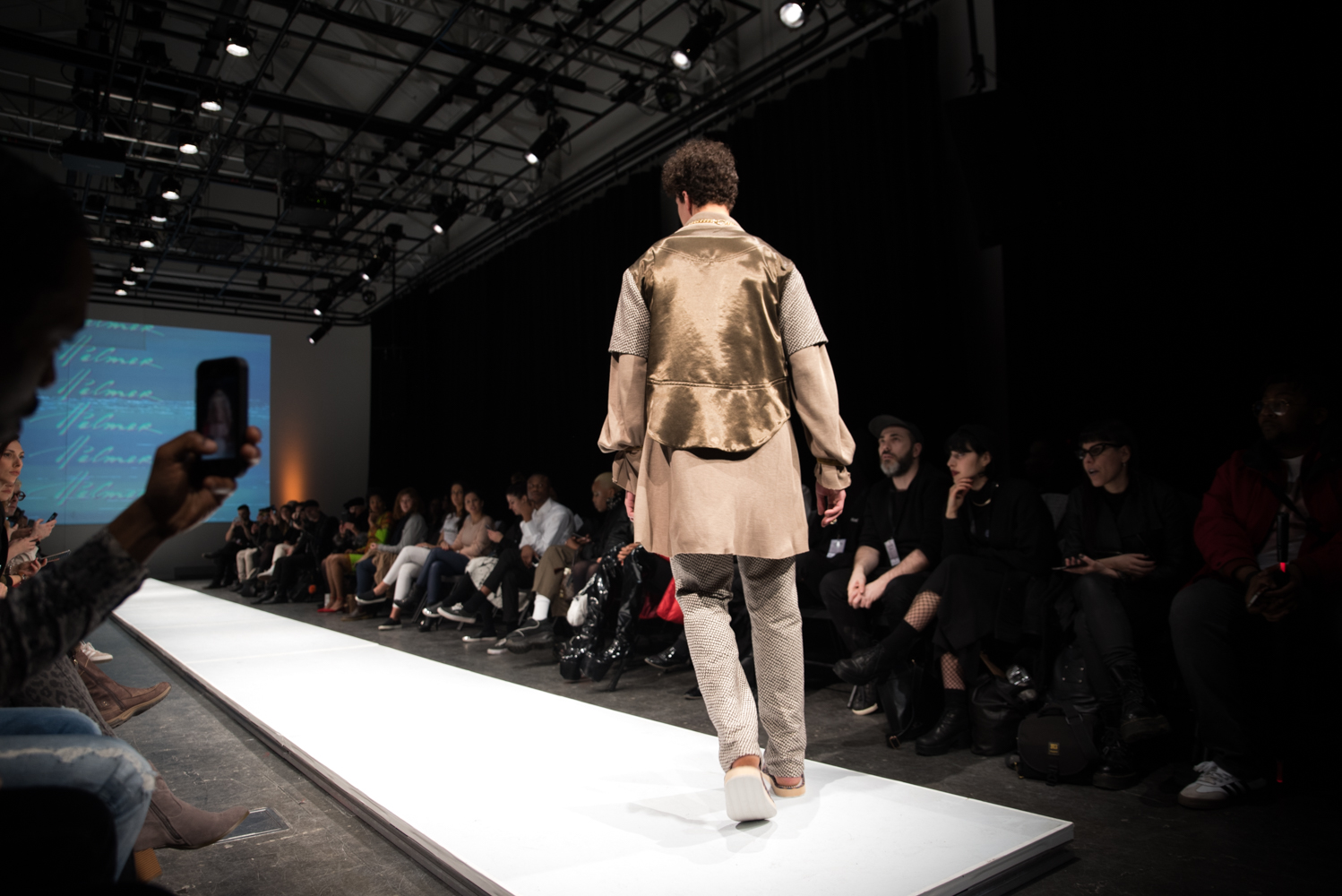 Retour sur l'élégant défilé d'Helmer lors du Fashion Preview [Photos]