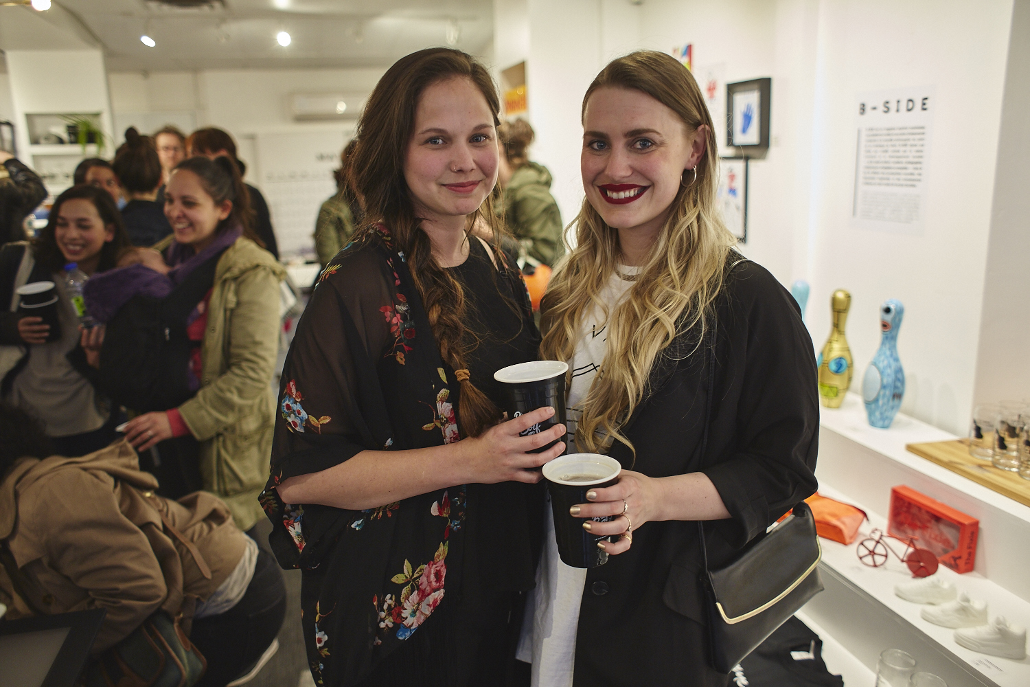 Sympa vernissage à la boutique éphémère Bref avec des artisans locaux