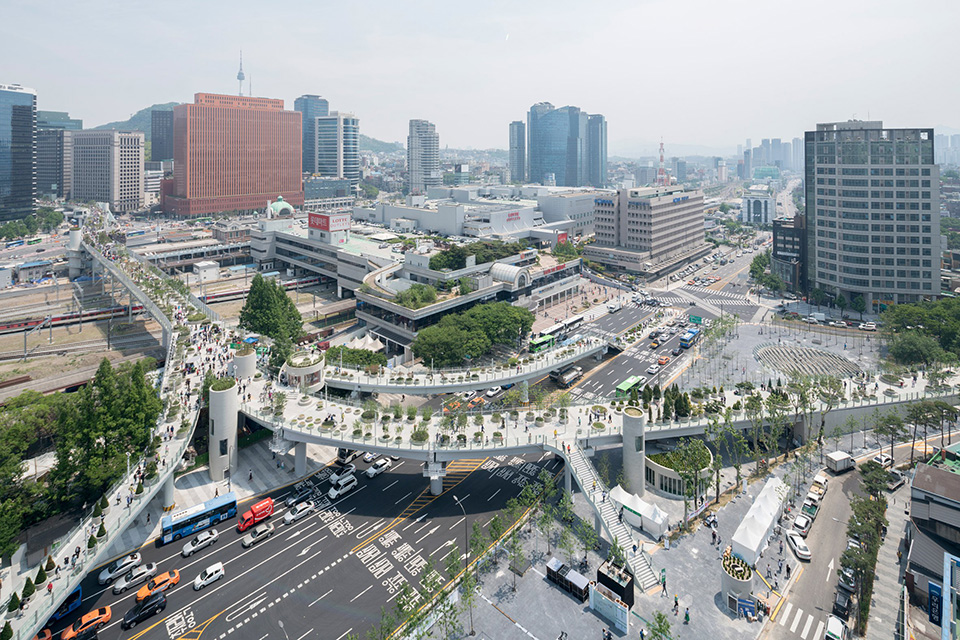 Imaginez l’autoroute 40 transformé en passerelle verte et piétonne