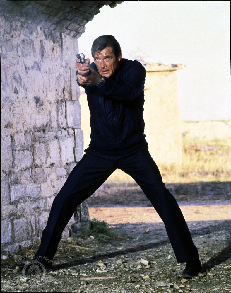 Roger Moore, l'icône britannique de la saga James Bond s'est éteint