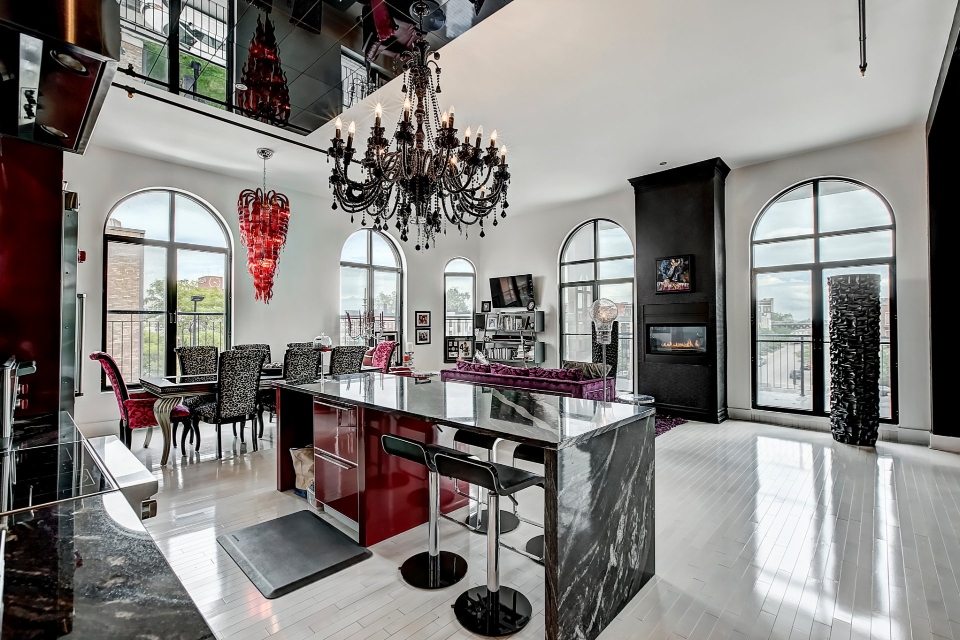 L&rsquo;un des luxueux condo d&rsquo;Oxxford par le couturier Philippe Dubuc est en vente