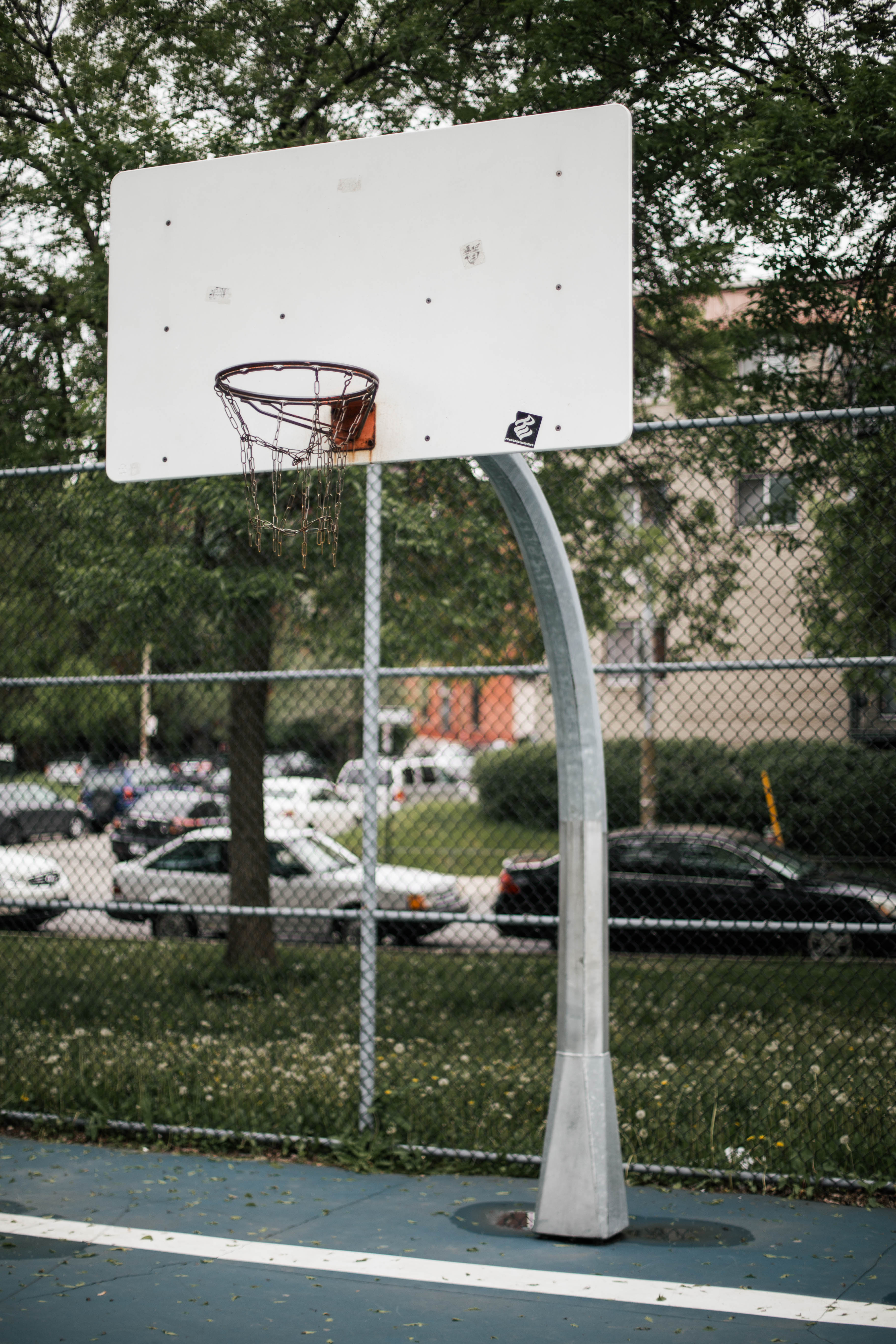 Montréal chez nous, la collection NBA X OTH à l'image de nos quartiers