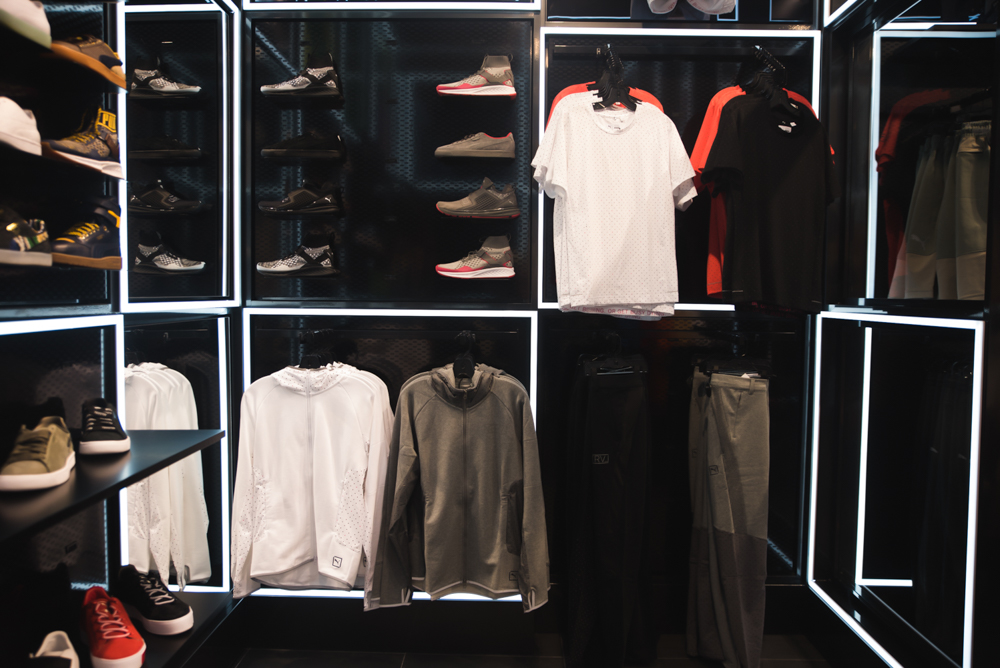 Sneakers, streetwear et PUMA Lab à l'ouverture du nouveau Foot Locker [Photos]