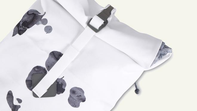 Ce sac Millican X Radiohead de type «roll pack» fera des jaloux