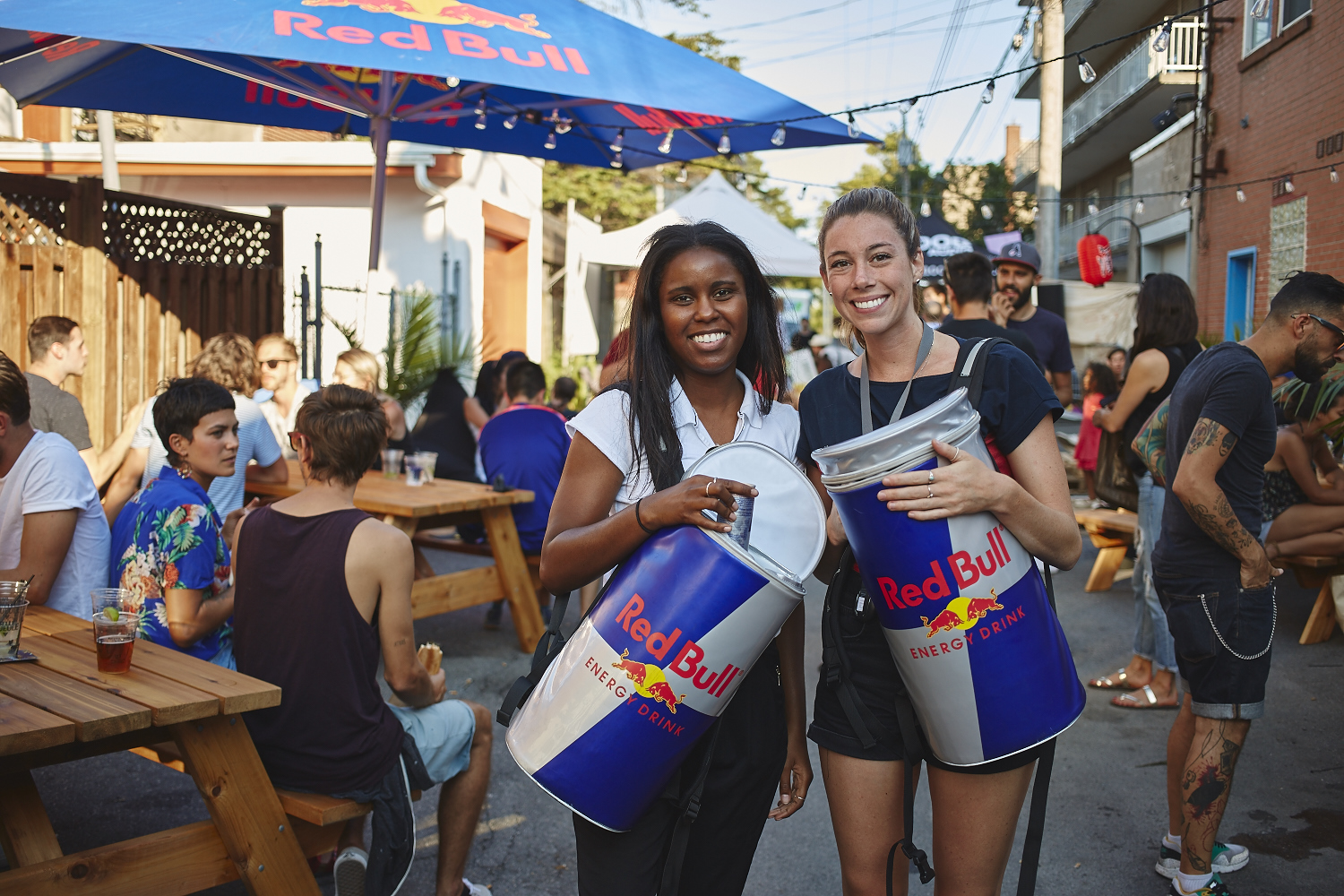 Bloc party festif dans la ruelle du St-Édouard avec la gang de Le Cartel [Photos]