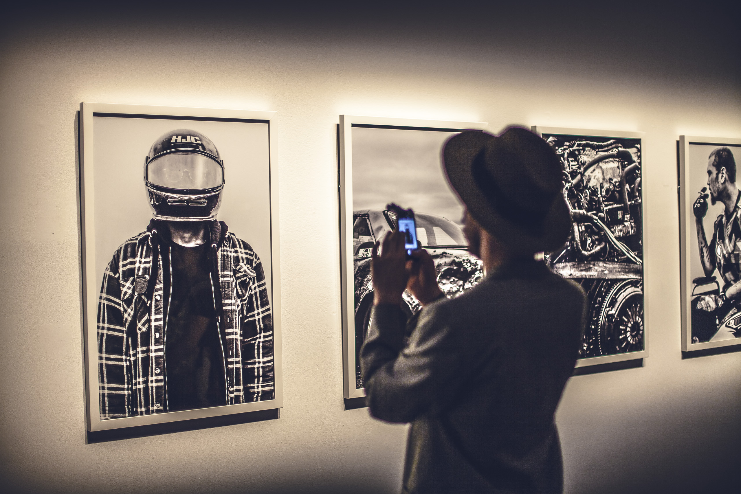 Ambiance trendy au MAC pour l'expo photo de Vice [Photos]