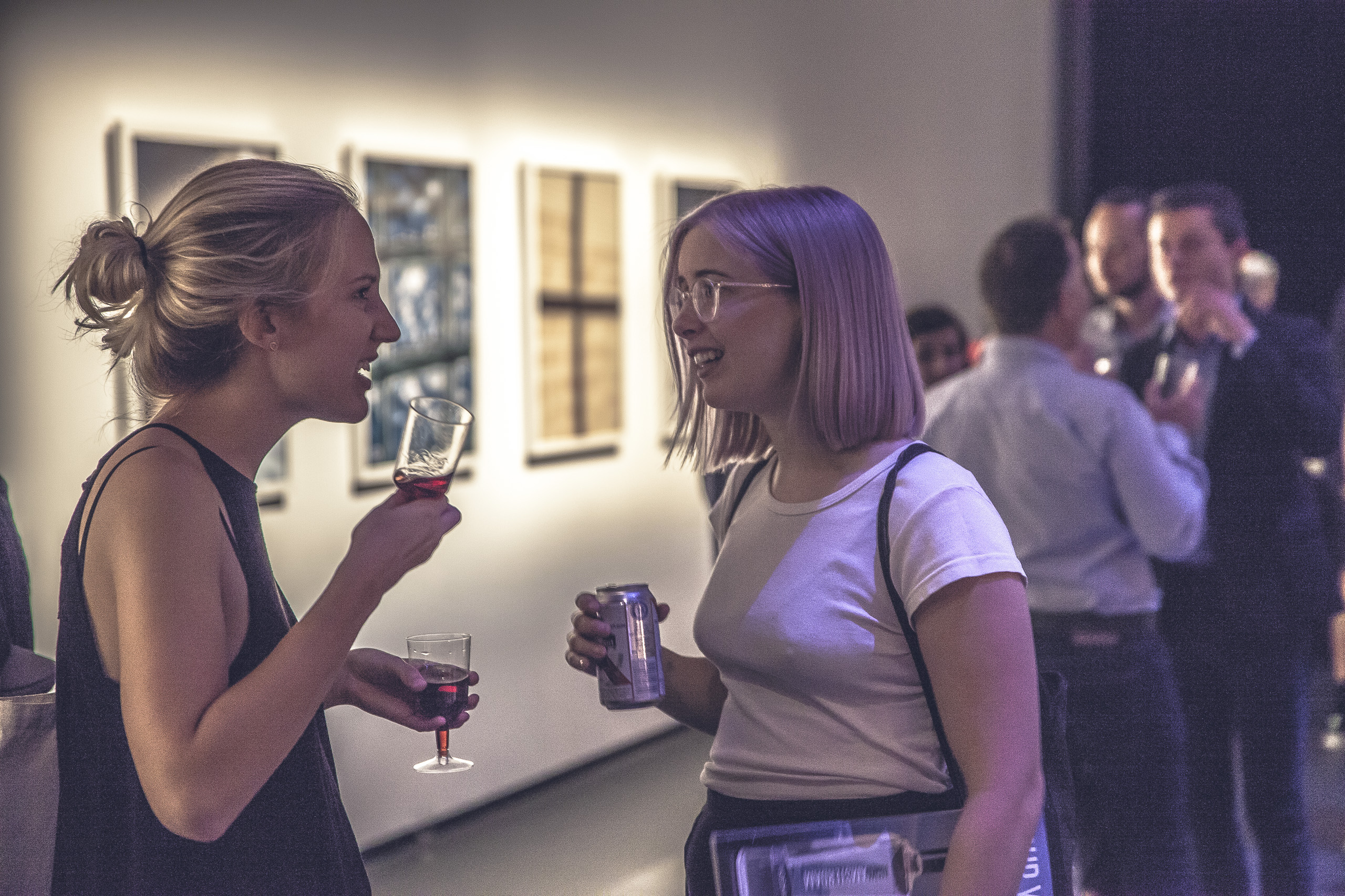 Ambiance trendy au MAC pour l'expo photo de Vice [Photos]