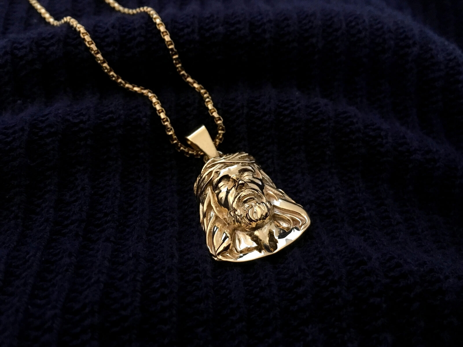 Nom De Marque : des bijoux très gangsta-chill de Los Angeles [Lookbook]