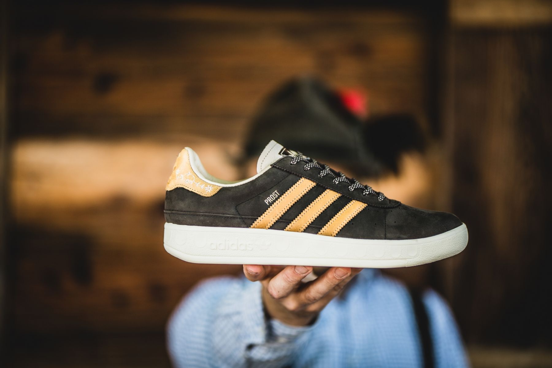 Adidas a inventé des souliers imperméables à la bière pour l'Oktoberfest