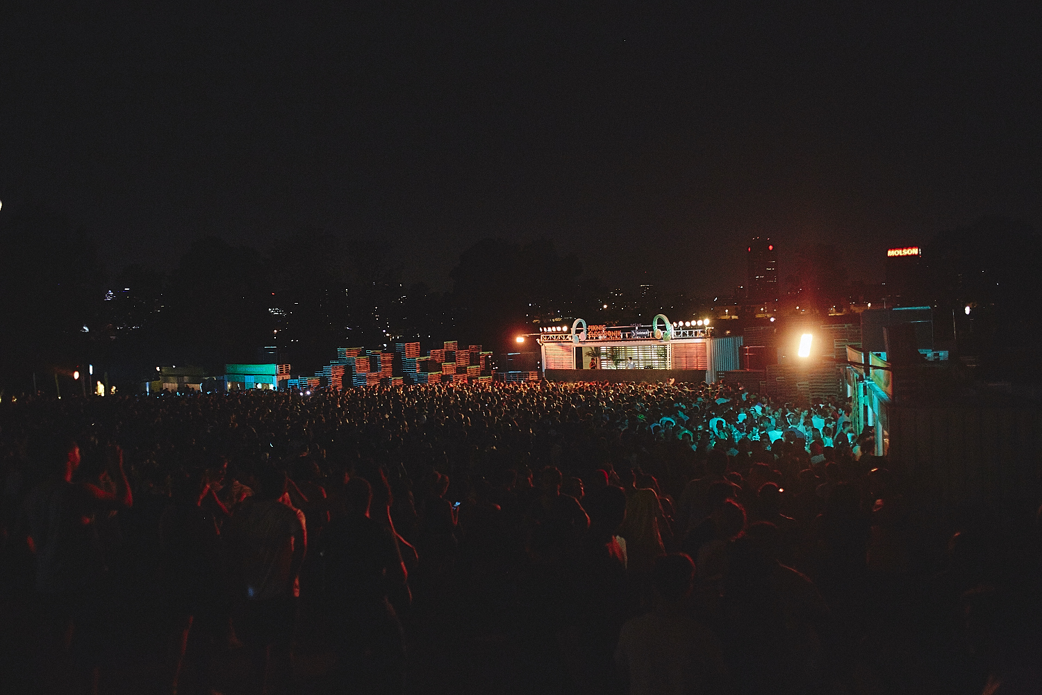 Ambiance de feu et belles personnes pour le Piknic de clôture en collaboration avec Ton Barbier [Photos]