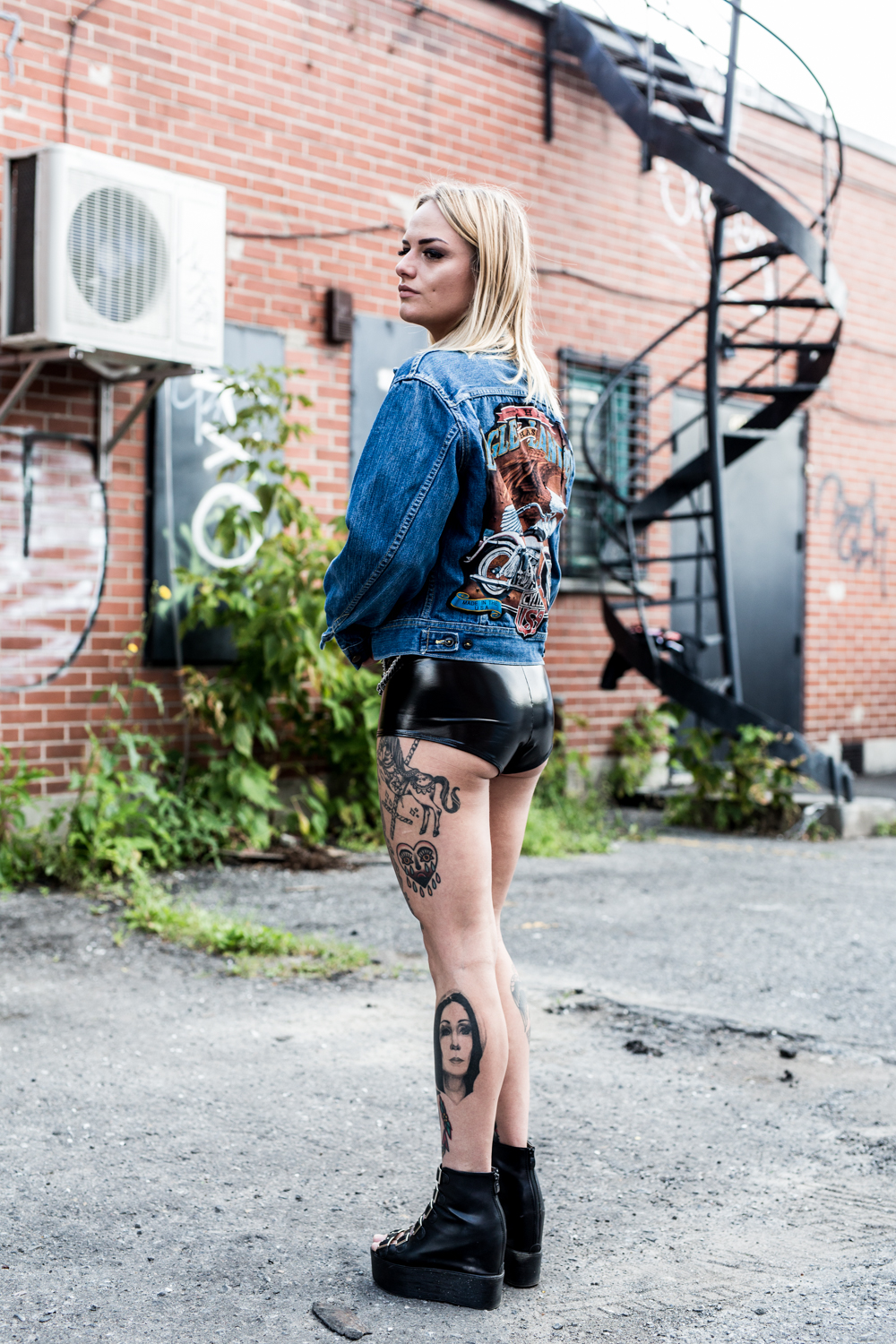 Erika Devile, la voyageuse-gipsy-rockeuse aux milles talents [Girl Crush 154]