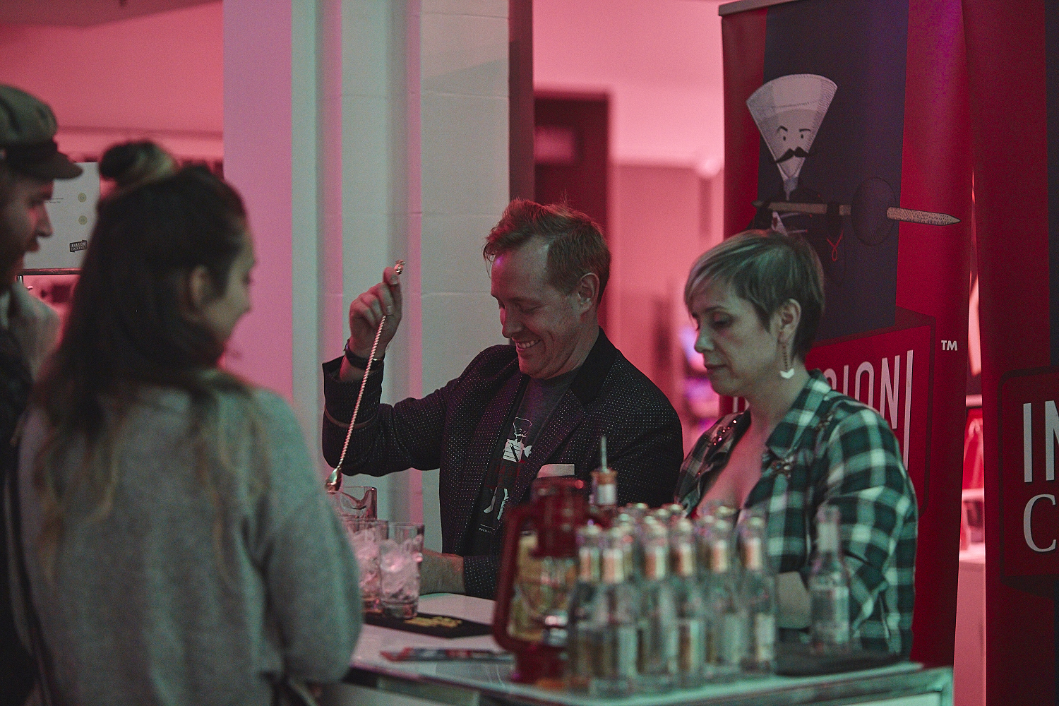 5 à 9 au McCord: Une soirée festive dans le Montréal du futur avec musique et cocktails [Photos]