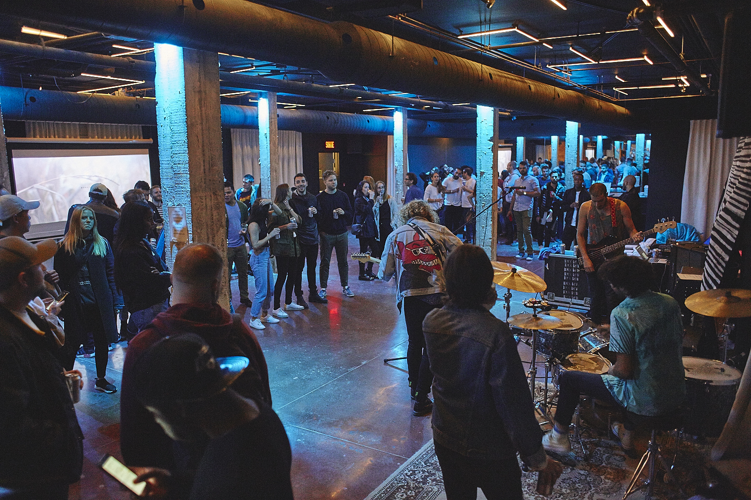 Party de lancement de Bonvilain au Livart: épuré et efficace comme à son habitude